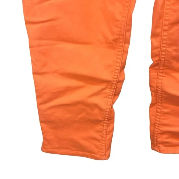 🩷 FREE WITH ANY PURCHASE Liz Claiborne Woman’s Coral Orange Capri Jeans Sz 4 - Picture 4 of 5